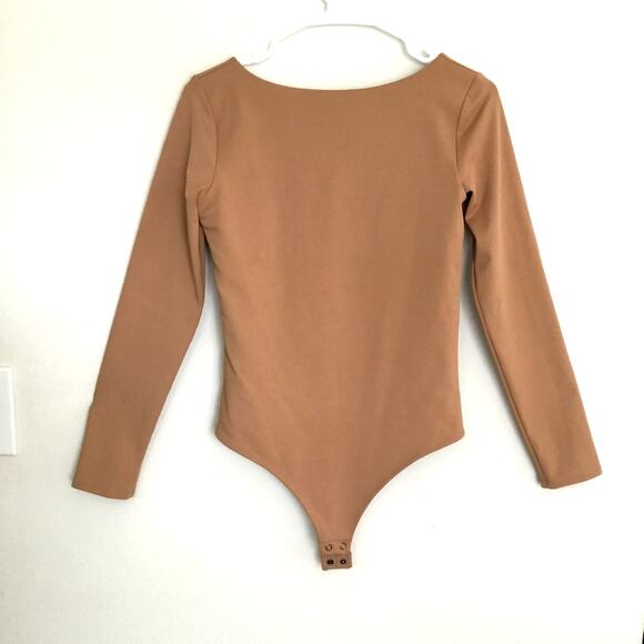 Express Tops - EXPRESS Long Sleeve Beige Body Contour Scoop Back Bodysuit Size M